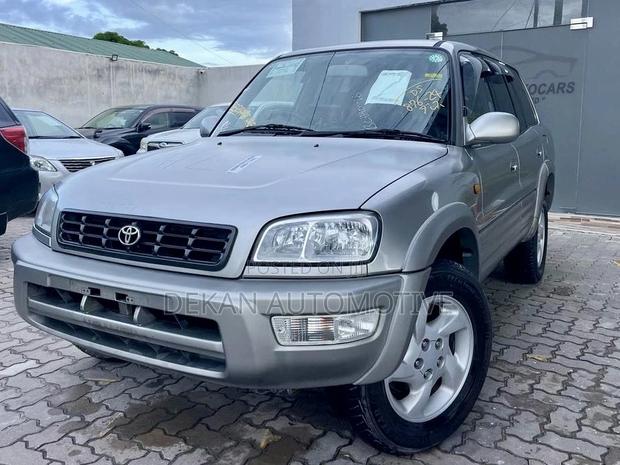 Toyota RAV4 Cabriolet 1998 Silver