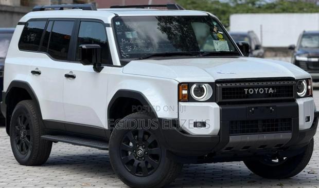 Toyota Land Cruiser Prado 2024 White