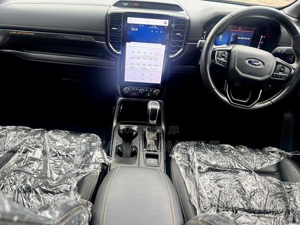 Ford Ranger Wildtrak 2023 Black