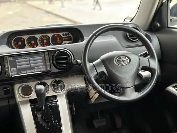 Toyota Corolla Rumion Hatchback 1.8 AWD 2008 Pearl