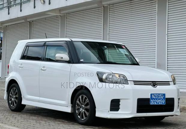 Toyota Corolla Rumion Hatchback 1.8 AWD 2008 Pearl