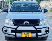 Toyota Hilux 2.5 D-4D SRX 2009 Silver for sale