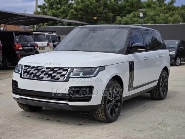 Land Rover Range Rover Vogue 2015 White