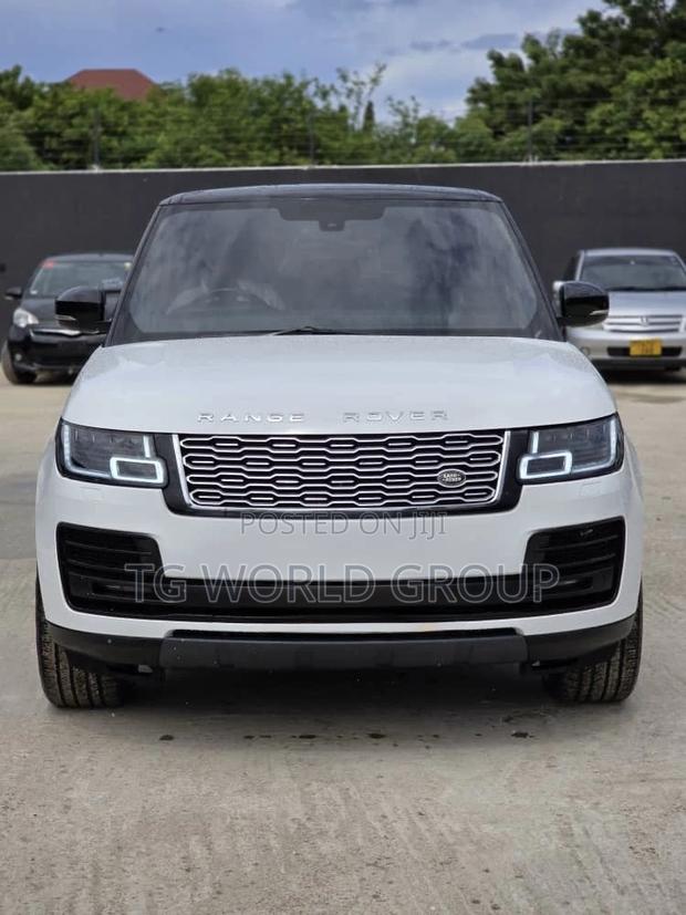 Land Rover Range Rover Vogue 2015 White