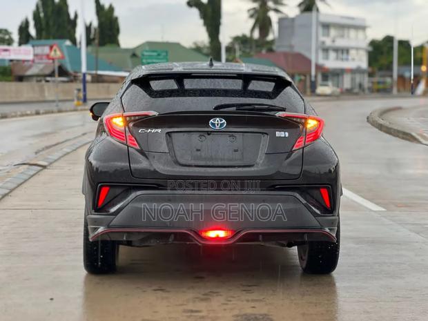 Toyota C-HR 2018 Black
