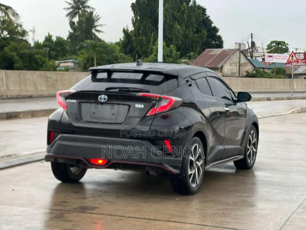 Toyota C-HR 2018 Black