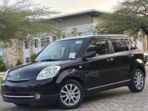 Mazda Verisa 2007 Black