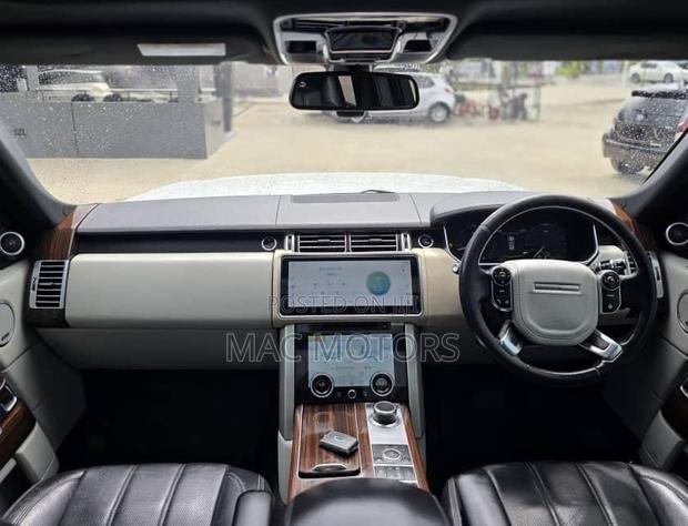 Land Rover Range Rover Vogue 2015 White