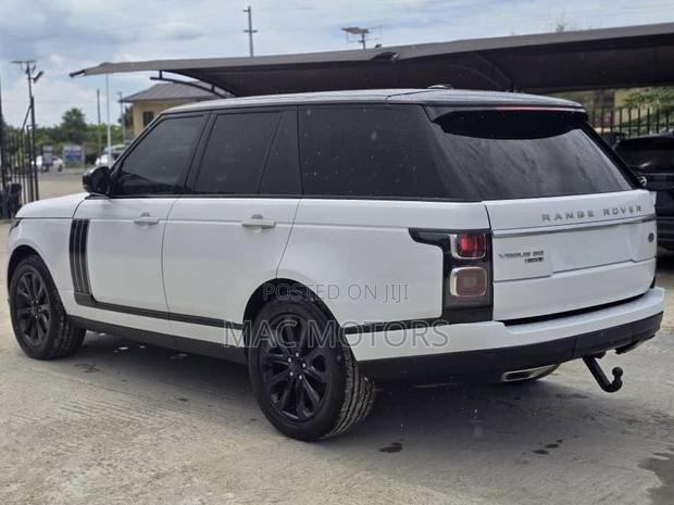 Land Rover Range Rover Vogue 2015 White