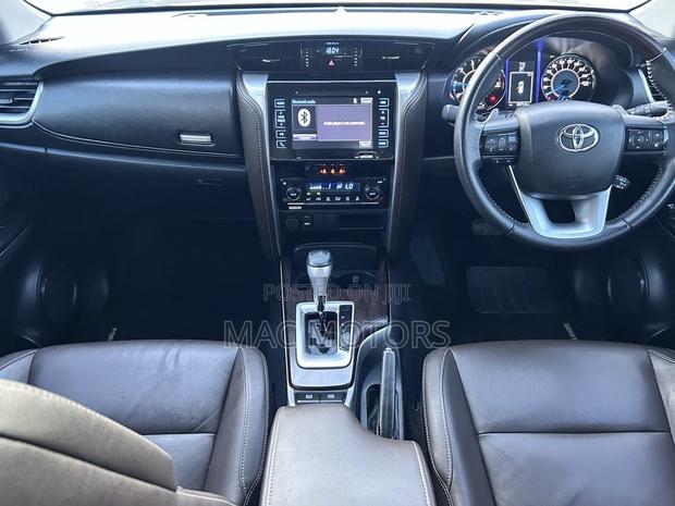 Toyota Fortuner 2.8 D AWD 2018 Gray