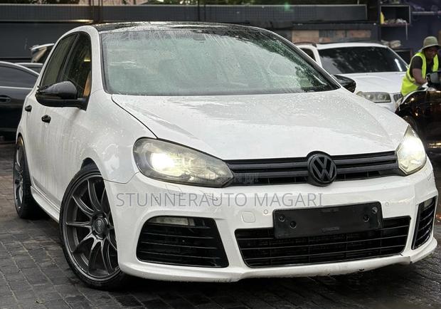 Volkswagen Golf 2012 White