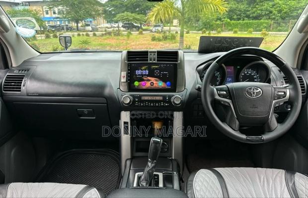 Toyota Land Cruiser Prado 2012 Black