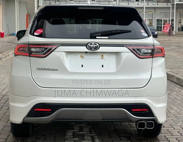 Toyota Harrier 2015 White