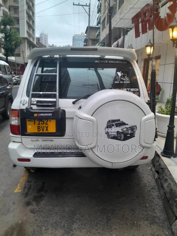 Toyota Land Cruiser 3.0 D Automatic 2003 White