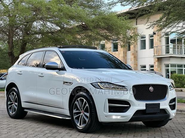 Jaguar F-Pace 2017 White