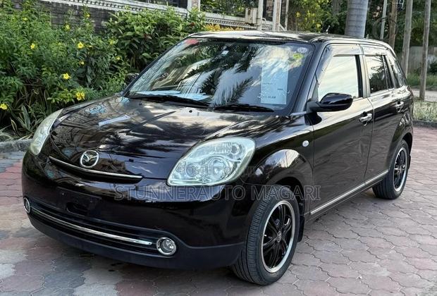 Mazda Verisa 2010 Black