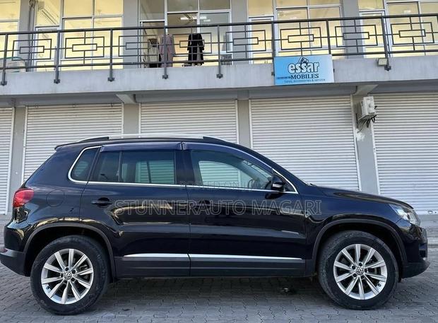 Volkswagen Tiguan 2013 Black