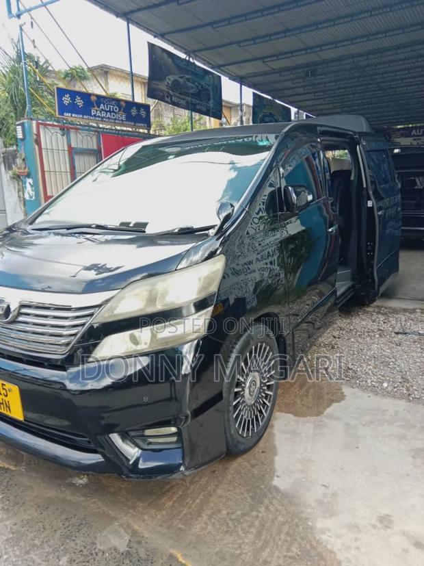 Toyota Vellfire 2008 Black