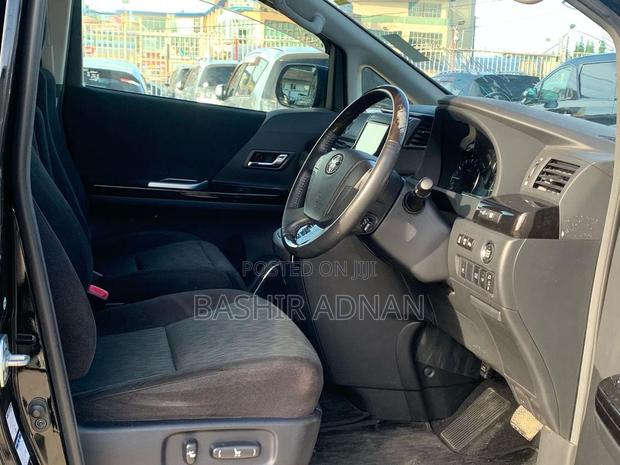 Toyota Alphard 2.4 Petrol FWD 2013 Black