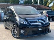 Toyota Alphard 2.4 Petrol FWD 2013 Black for sale
