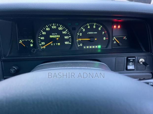 Toyota Crown 1997 Black