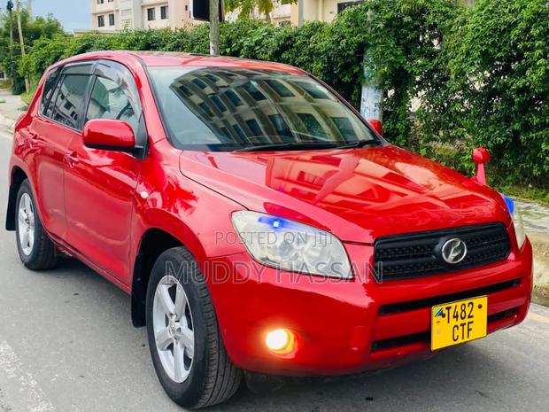 Toyota RAV4 2008 Red