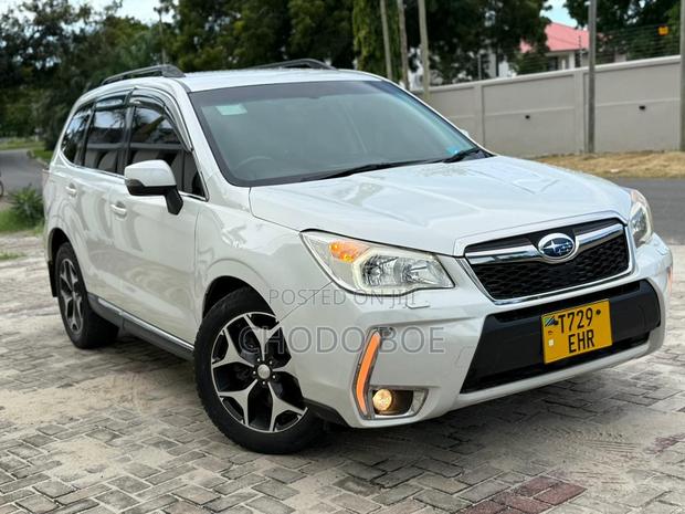 Subaru Forester 2014 Pearl