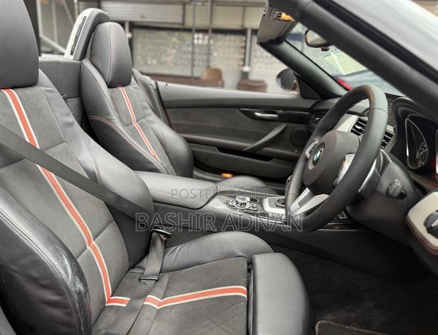 BMW Z4 sDrive28i 2dr Convertible (2.0L 4cyl Turbo 6M) 2014 Red