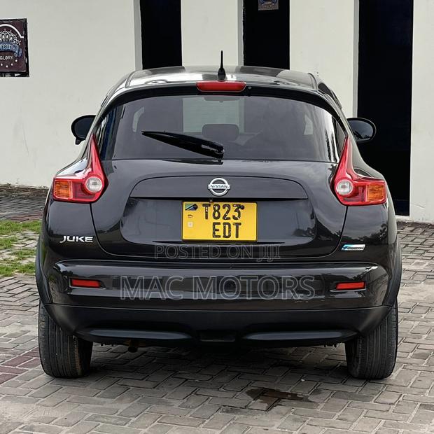 Nissan Juke 2011 Gray