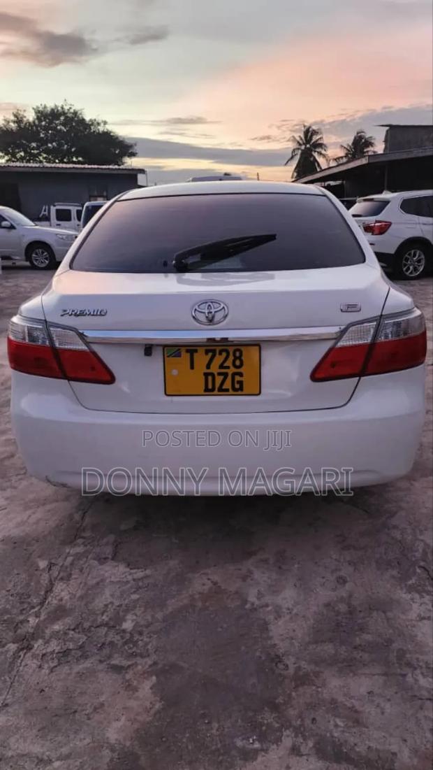 Toyota Premio 2008 White