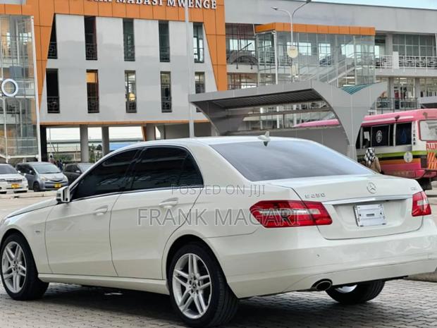 Mercedes-Benz E250 2011 White