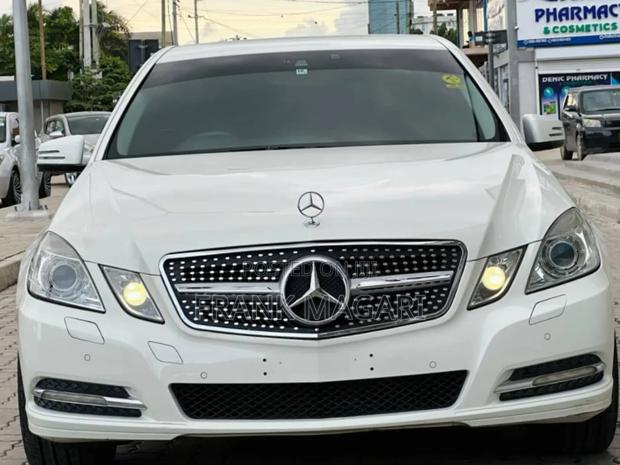 Mercedes-Benz E250 2011 White
