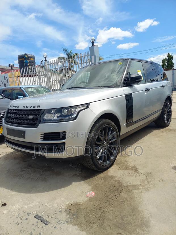 Land Rover Range Rover Vogue 2016 Silver