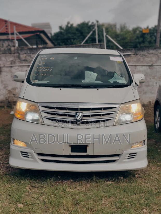 Toyota Alphard 2.4 Petrol FWD 2005 White