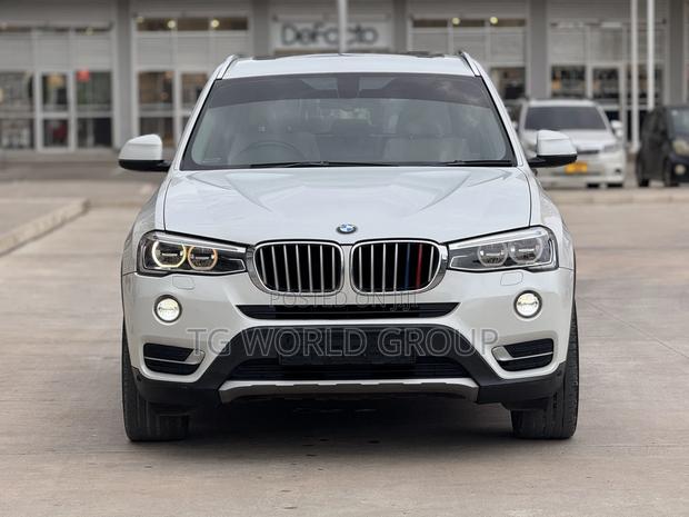 BMW X3 sDrive28i 4dr SUV (2.0L 4cyl Turbo 8A) 2015 White