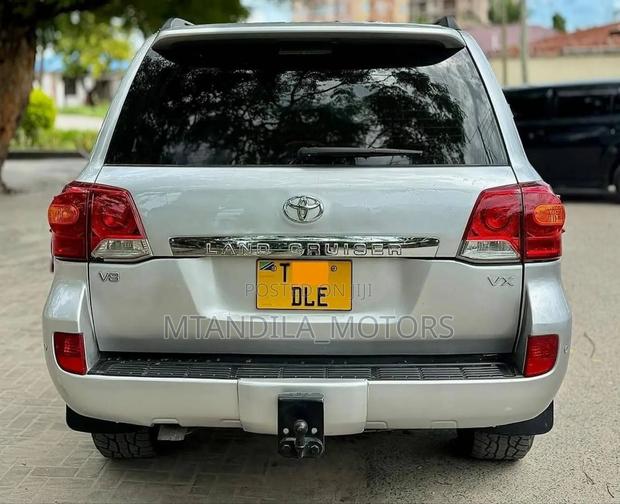 Toyota Land Cruiser 4.5 V8 TD STD 2009 Silver