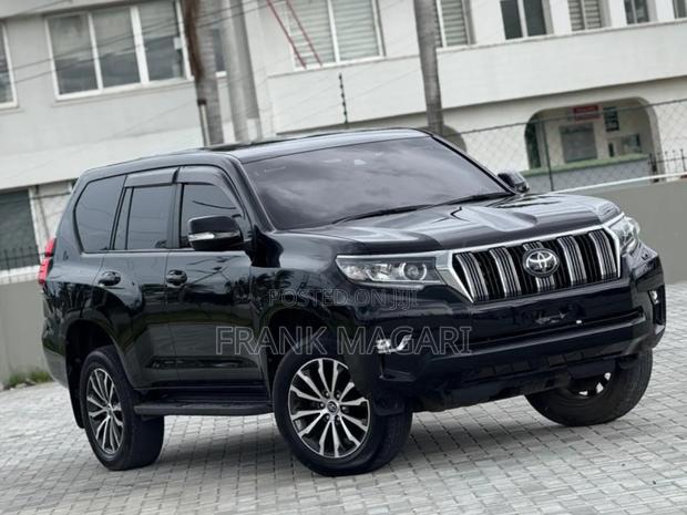 Toyota Land Cruiser Prado 2.7 2019 Black