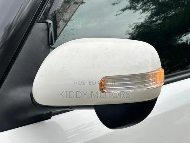 Toyota Corolla Rumion 2008 White