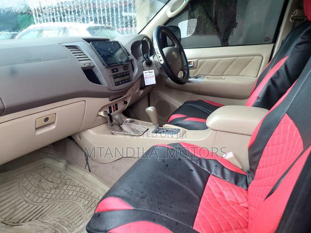 Toyota Fortuner 2.7 AWD 2009 Black
