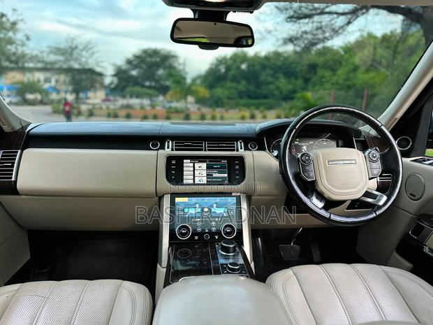 Land Rover Range Rover Vogue 2015 Matt Black