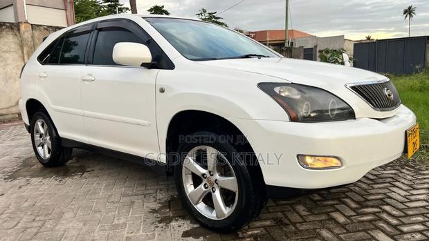 Toyota Harrier 2.2 16V 2003 White