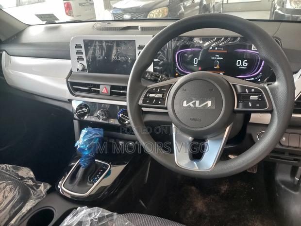 New Kia Seltos 2024 Green