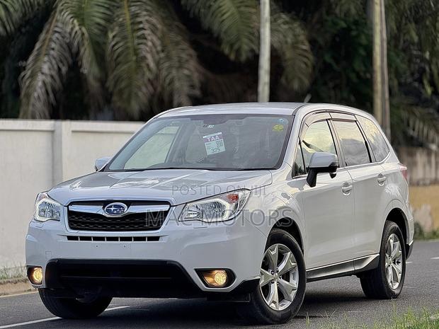 Subaru Forester 2014 Pearl