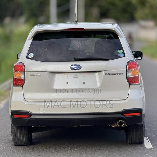 Subaru Forester 2014 Pearl