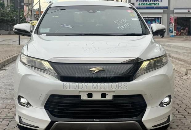 Toyota Harrier 2015 Pearl