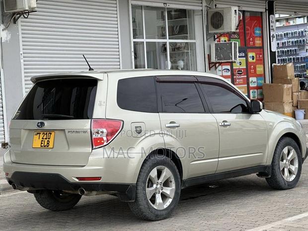Subaru Forester 2008 Beige