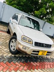 Toyota RAV4 1999 Pearl for sale