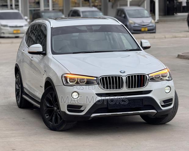 BMW X3 sDrive28i 4dr SUV (2.0L 4cyl Turbo 8A) 2015 White