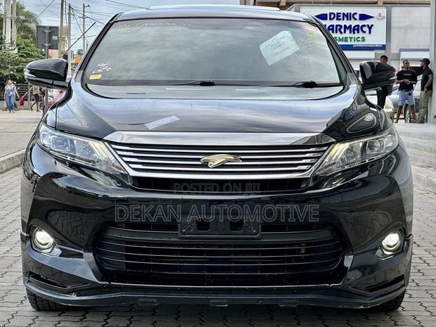 Toyota Harrier 2.5 Hybrid 4WD 2015 Black