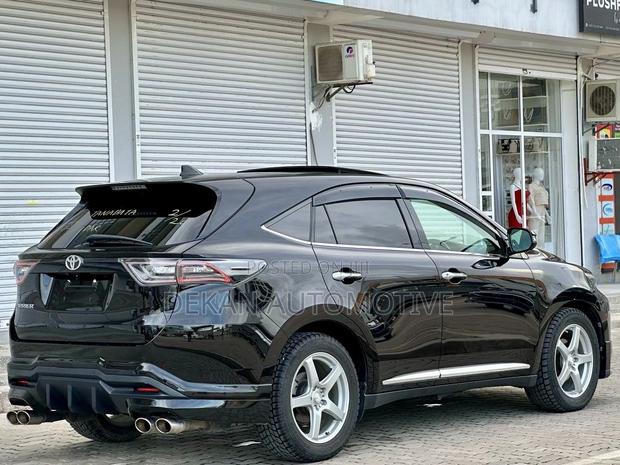Toyota Harrier 2.5 Hybrid 4WD 2015 Black